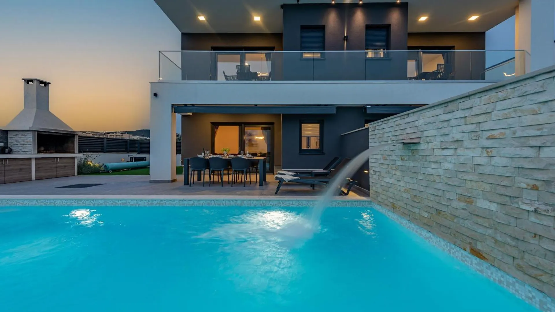 Villa Blue Sky 1 Zadarvillas Turanj